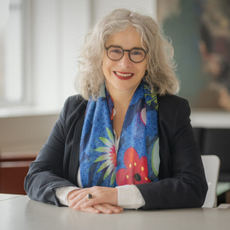 Das Bild zeigt Hochschulpräsidentin Prof. Dr. Susanne Meyer